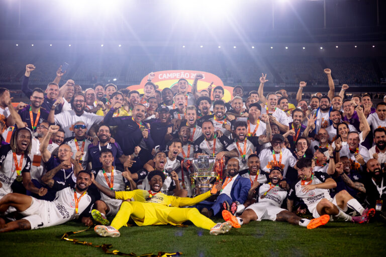 Saiba quanto o Corinthians faturou com título da Copa do Brasil
