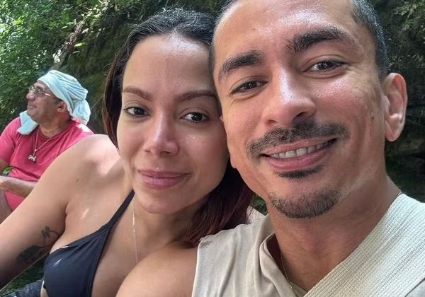 Irmão de Anitta engata romance com ex-BBB; saiba quem