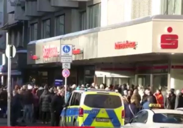 Em assalto cinematográfico, bandidos levam R$ 30 milhões de banco