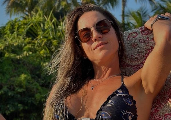 Influenciadora fica em estado grave após acidente em mergulho; saiba detalhes