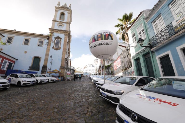 Governo da Bahia entrega 70 veículos para fortalecer assistência…
