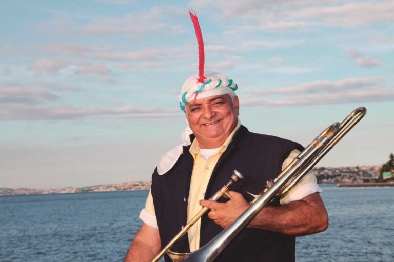 Cortejo, Olodum e Gerônimo movimentam o Pelourinho nesta terça (20)
