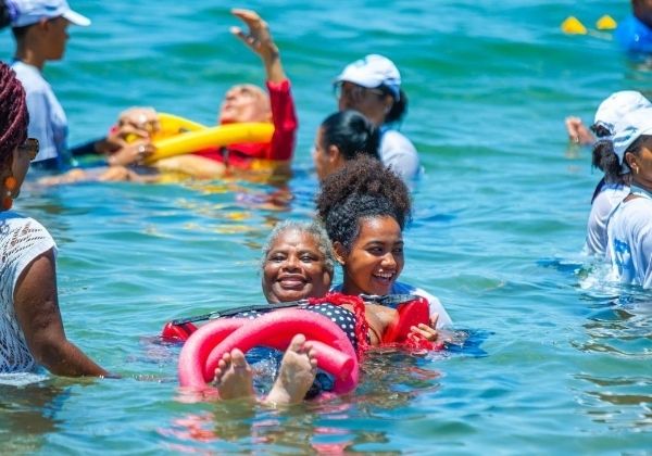 Prefeitura inicia projeto Mar Sem Barreiras no Porto da Barra; saiba como participar