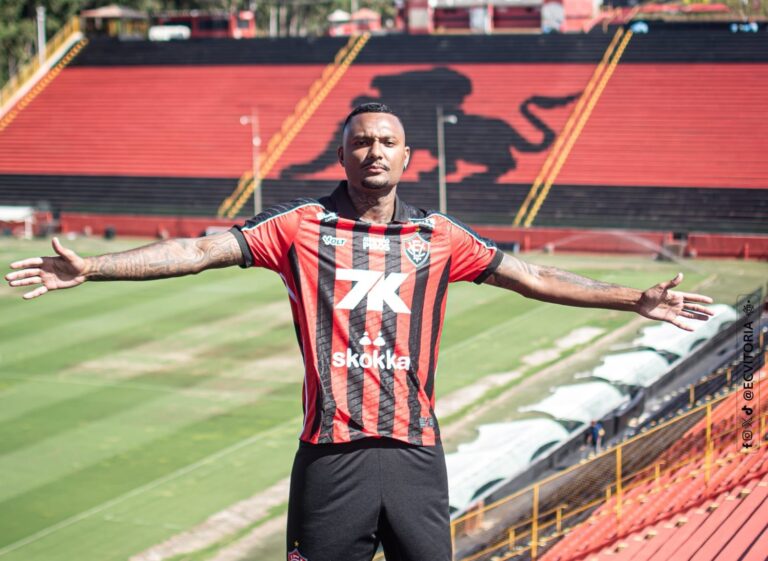 Vitória anuncia contratação de Luan Cândido para reforçar a defesa na…