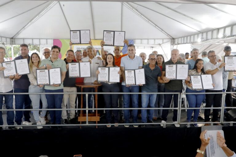 Governo anuncia investimentos na saúde, educação e infraestrutura de…