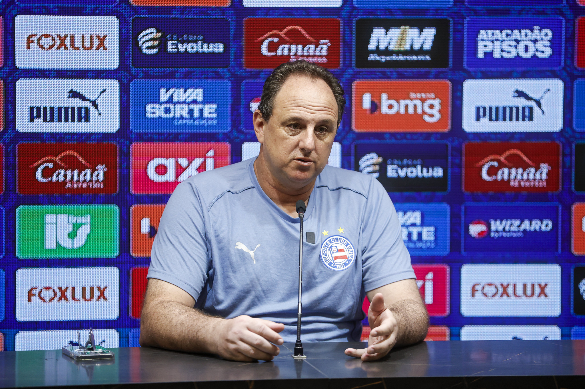 Rogério Ceni transforma Corinthians em vítima frequente do Bahia fora de casa