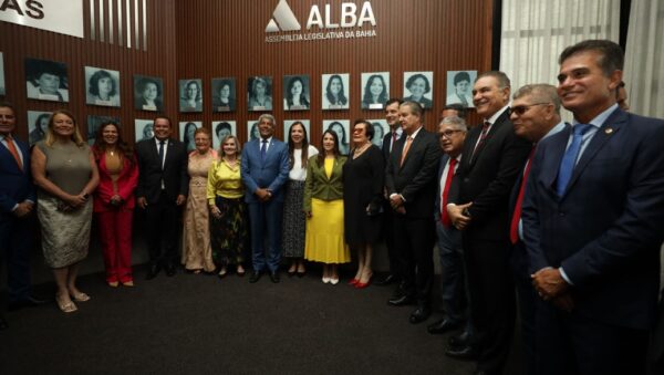 Na Alba, Jerônimo reafirma educação como eixo do desenvolvimento da Bahia
