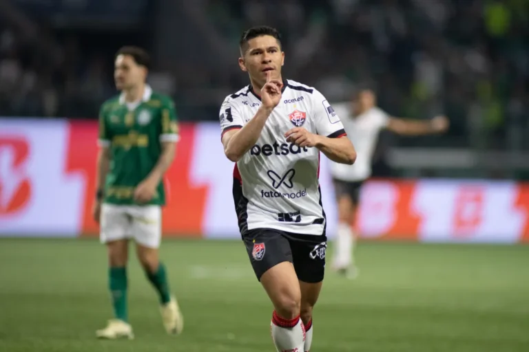Vitória defende tabu de quase 10 anos contra o Palmeiras em São…