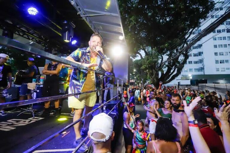Furdunço abre pré-Carnaval de Salvador neste sábado com 57 atrações 