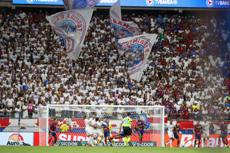 Confira público e renda de Bahia x Fluminense pelo Brasileirão