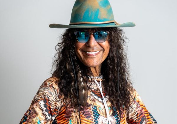 Luiz Caldas dá largada no Carnaval e anuncia shows pelo Nordeste; confira