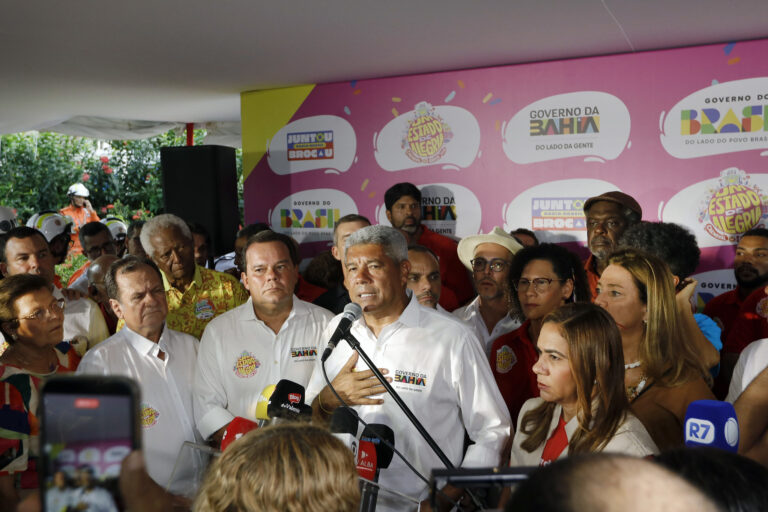 Governador da Bahia anuncia trios elétricos movidos a gás no Carnaval…