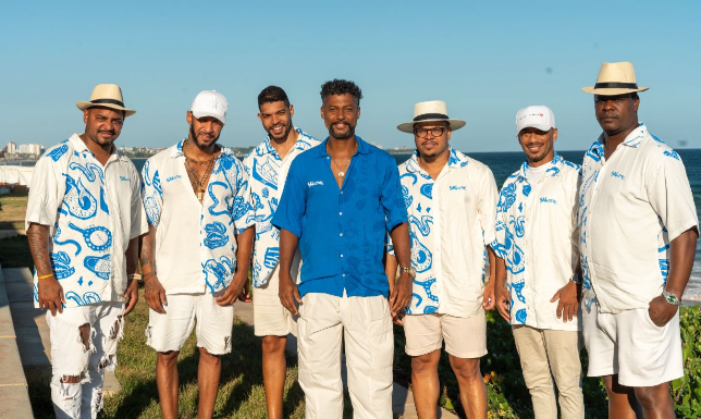 Orla Brasil promove espetáculos de samba diário durante carnaval de Salvador