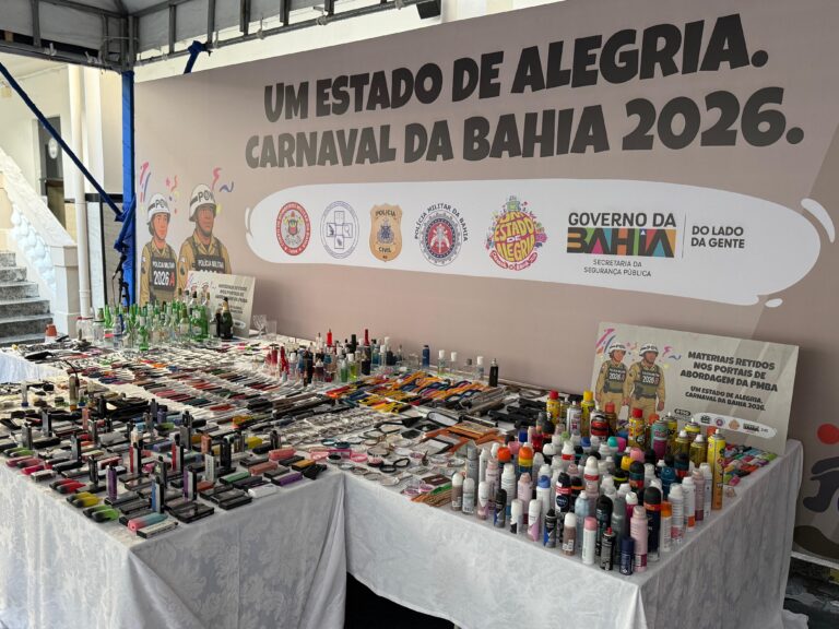 Mais de 6 mil objetos proibidos foram barrados na entrada pela PM