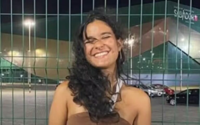 Bióloga atropelada por caminhão no Carnaval de Salvador é enterrada…