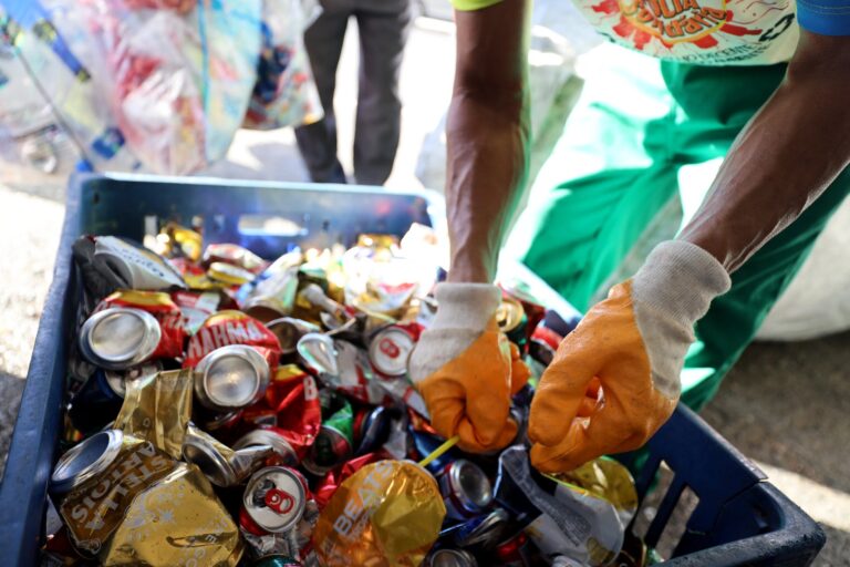 Mais de 140 toneladas de recicláveis são recolhidas no Carnaval de…