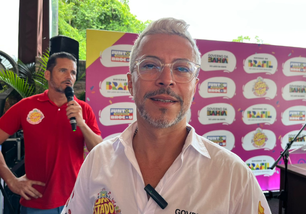 Monteiro alfineta envolvidos na gestão de trios: ‘Carnaval judicializado me entristece’