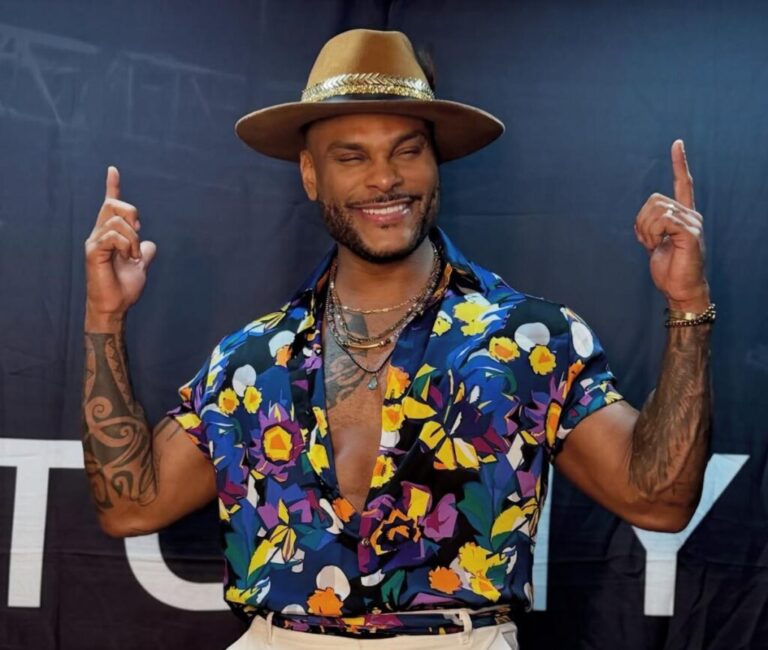 Tony Salles celebra sucesso de ‘Panamera’ no Carnaval de Salvador 2026