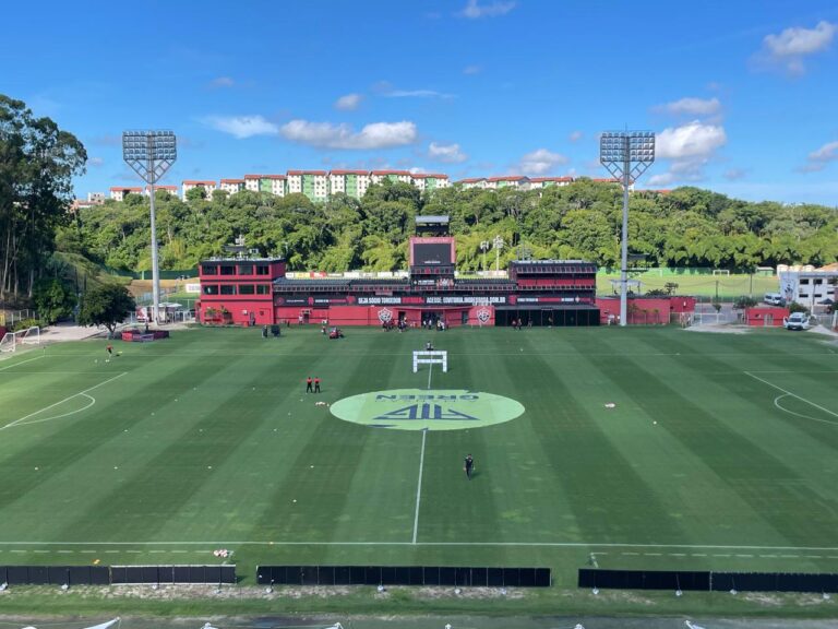 Confira as escalações de Vitória e Galícia para o jogo do Baianão