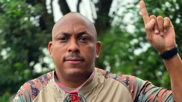 Assessor de vereador baiano preso por assédio no Carnaval é solto após pagar fiança