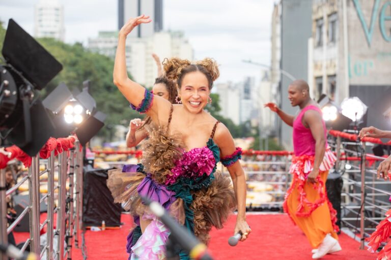 Daniela Mercury está na moda!