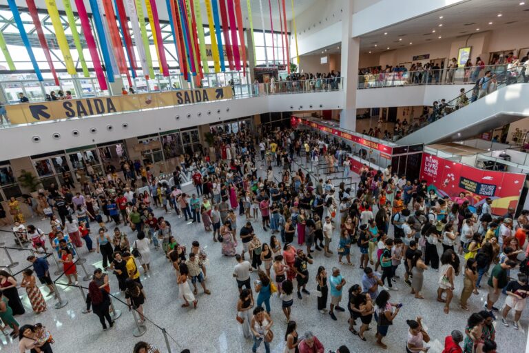 Bienal do Livro Bahia inicia venda de ingressos; confira valores