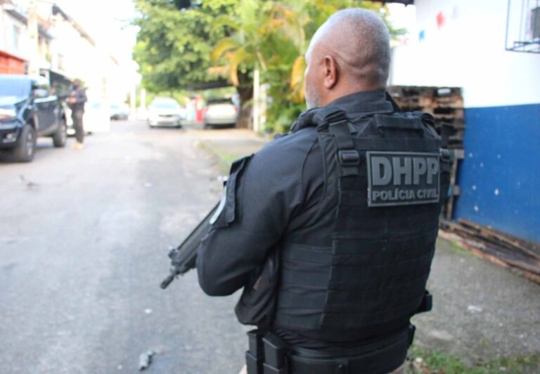 Polícia Civil resgata três mulheres mantidas em cativeiro em Salvador