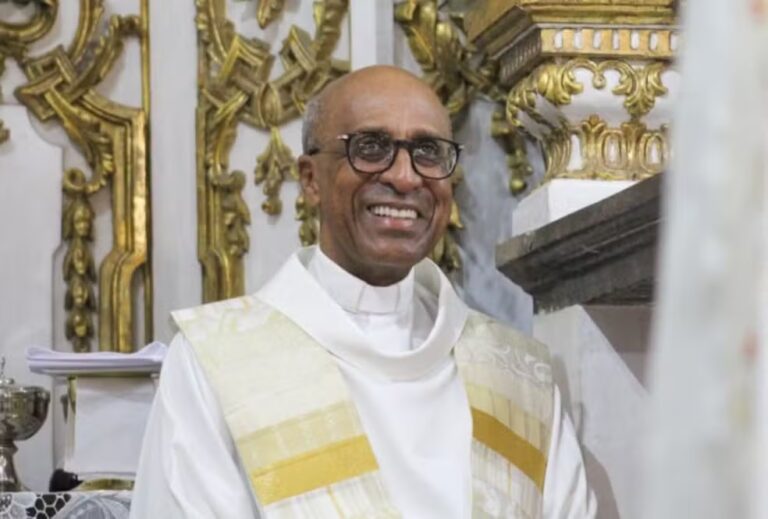 Padre Edson Menezes é nomeado novo vigário-geral da Arquidiocese de…