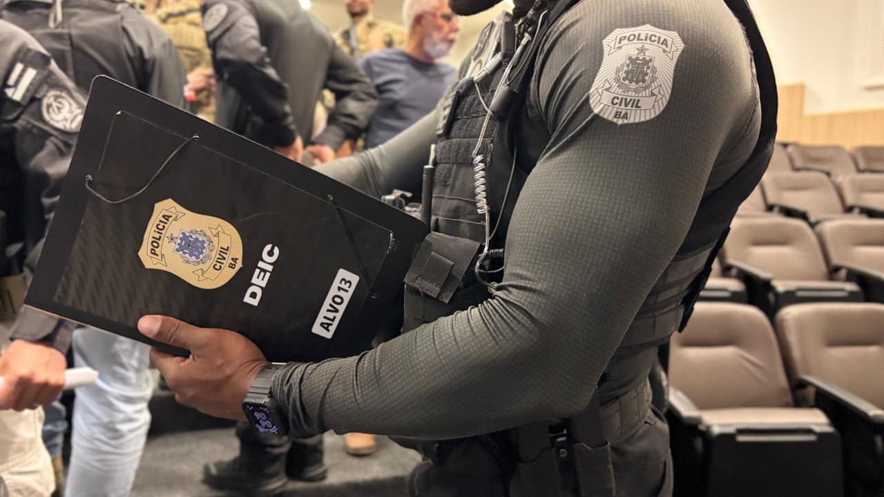 Operação policial mira esquema de fraude e furto contra locadoras de veículos