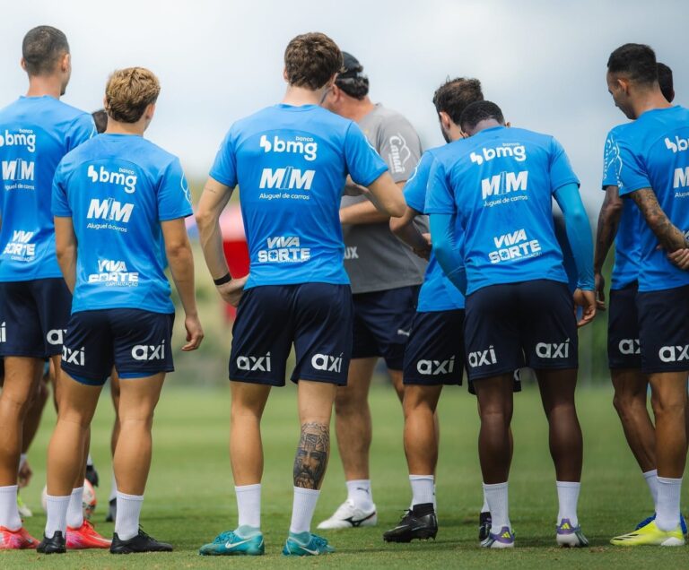 Bahia encerra preparação para o Ba-Vi com treino de pênaltis e tático
