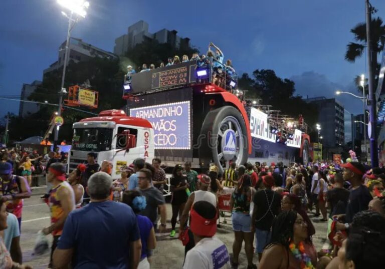 Trio elétrico é reconhecido como patrimônio imaterial de Salvador