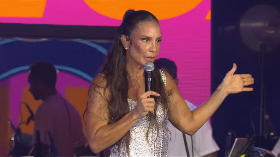 Ivete Sangalo detalha desmaio e queda em casa durante show no BBB 26