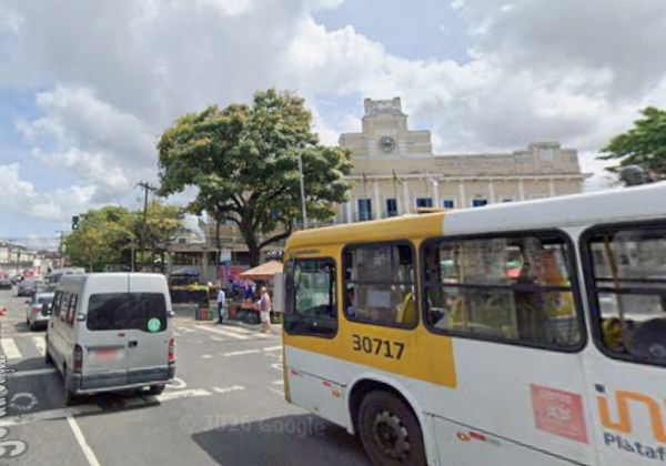 Obras do VLT provocam mudanças no trânsito e no fluxo de ônibus no Comércio; confira