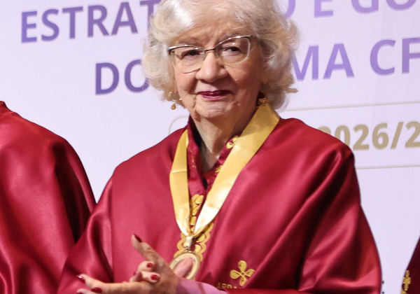 Vice-presidente da ACB, Maria Constança Galvão toma posse na Abracicon