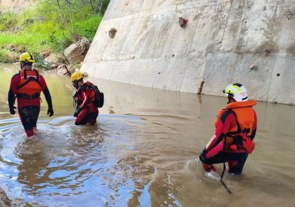 Bombeiros encontram corpo durante buscas por Rosania Borges