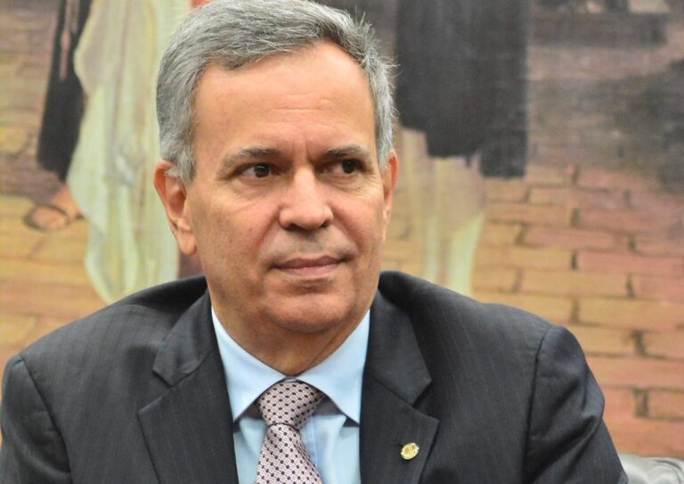 Félix Mendonça Júnior agradece contribuição de Leo Prates ao PDT