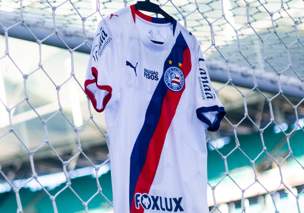 Suspenso, volante desfalca o Bahia contra o Remo pelo Brasileirão