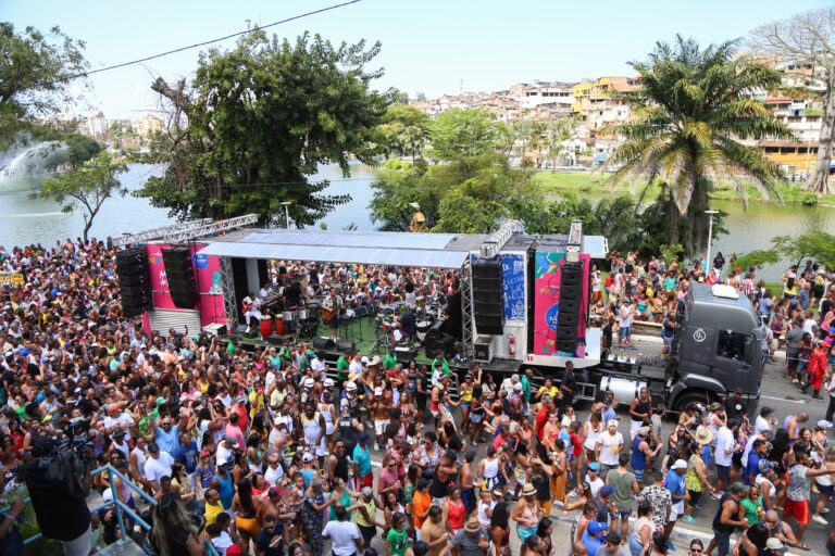 MUDEIdeNOME realiza ‘Volta no Dique’ no aniversário de Salvador