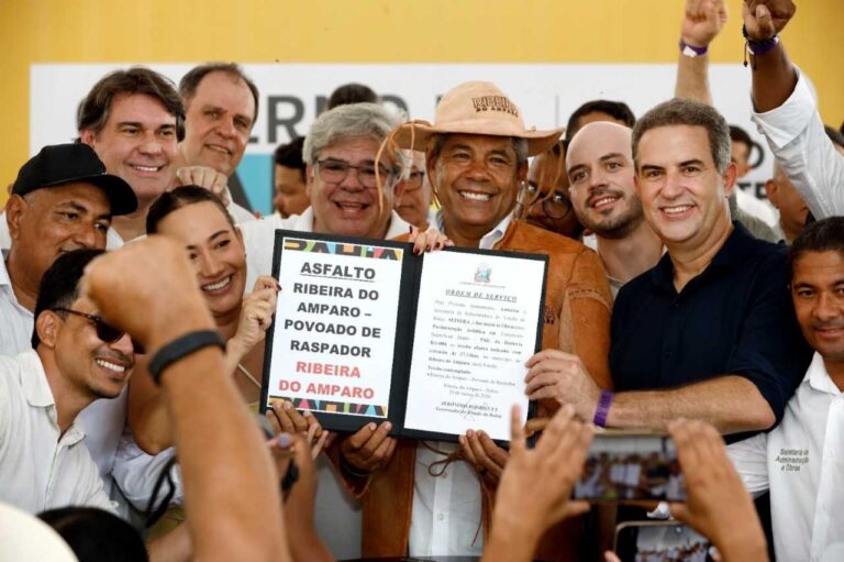 Governador anuncia investimento em infraestrutura e saúde em Ribeira…