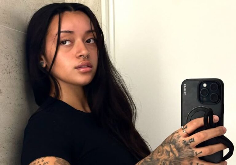 Filha de Xanddy e Carla Perez assume relação e destaca apoio dos pais
