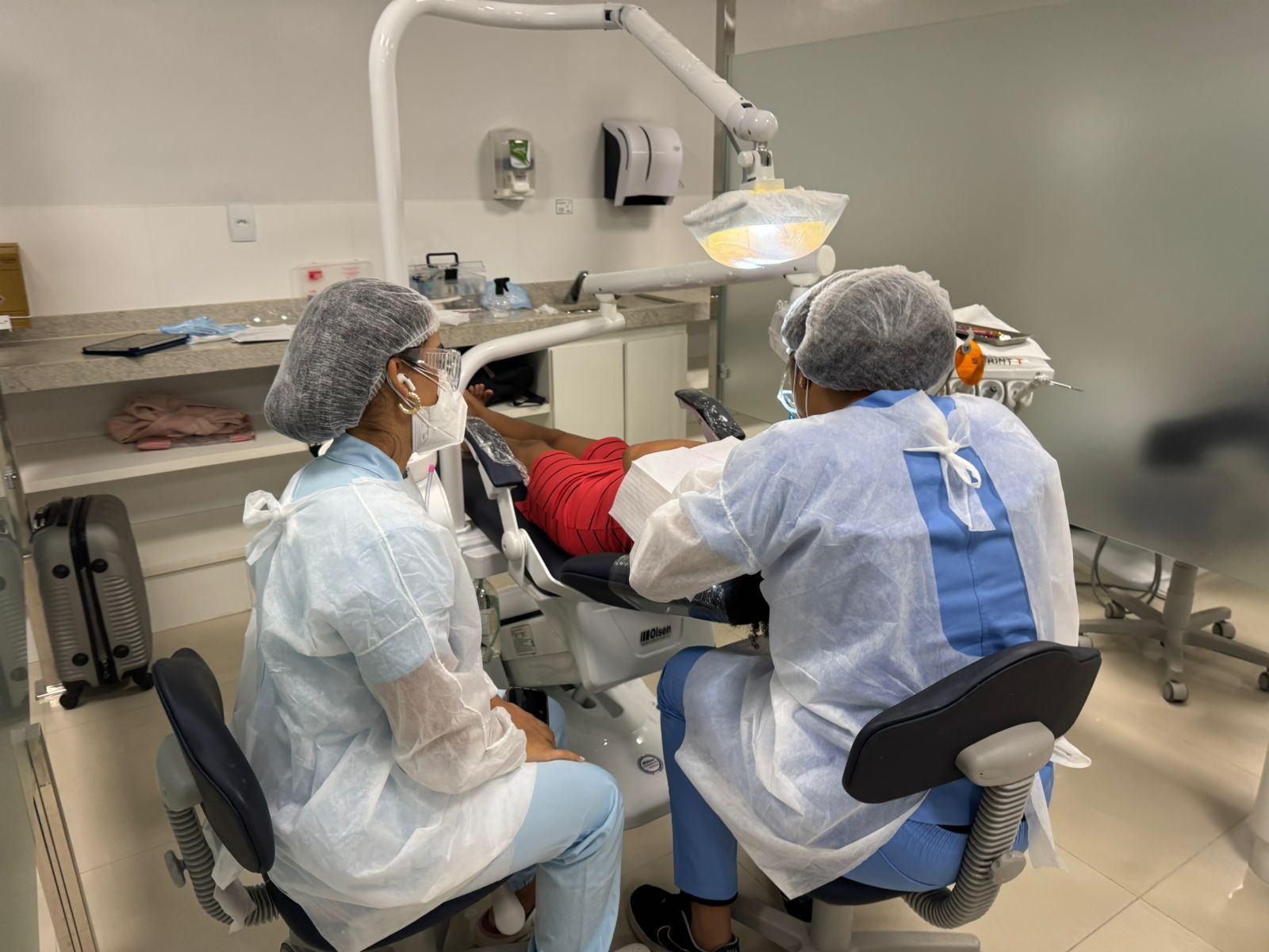 Salvador ganha atendimento odontológico gratuito no turno da noite