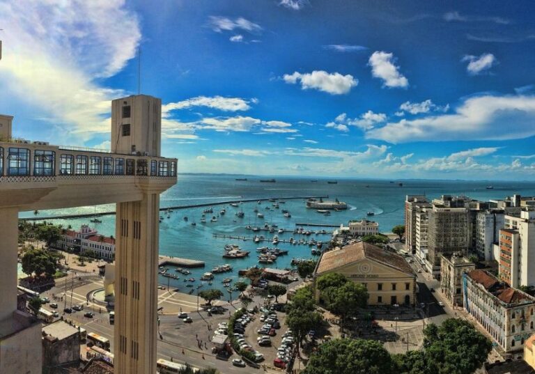 Praça em bairro tradicional de Salvador pode ter nome alterado