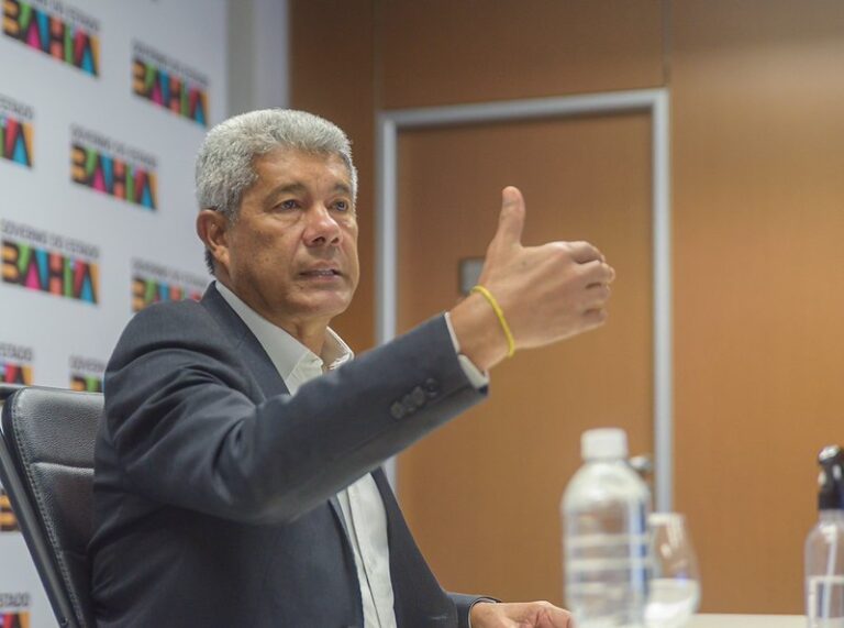 Jerônimo diz que PGE avalia contrato com CredCesta e não descarta…