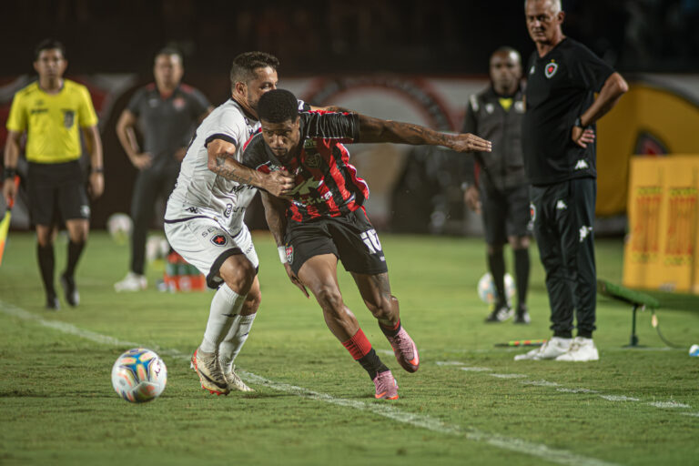 Vitória sofre virada relâmpago e dá vexame na estreia da Copa do…