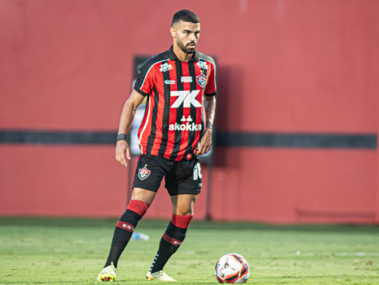 ‘Derrota dura’, diz Lucas Silva após estreia desastrosa do Vitória na…
