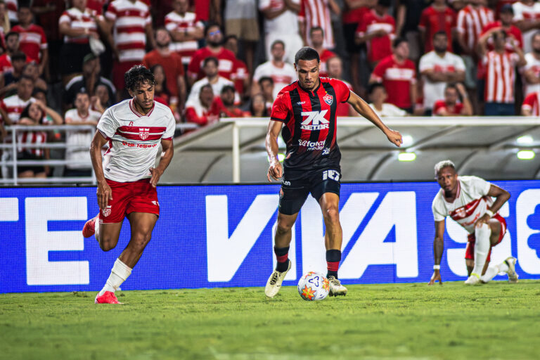 Vitória reencontra carrasco de uma das piores goleadas da sua história