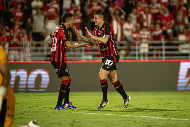 Zagueiro e atacante não preocupam o Vitória para enfrentar o Cruzeiro