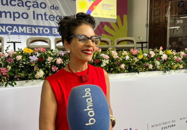 Maria Marighella defende cultura como eixo da educação em tempo integral