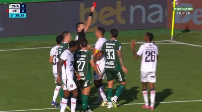 Vitória tem desfalque para receber a visita do São Paulo pelo…