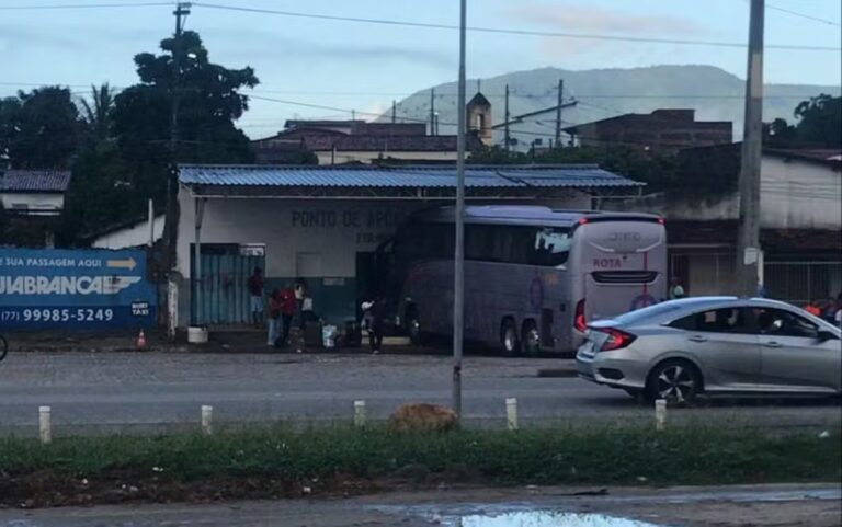Irmãos feridos em acidente com ônibus da Rota tem pernas amputadas